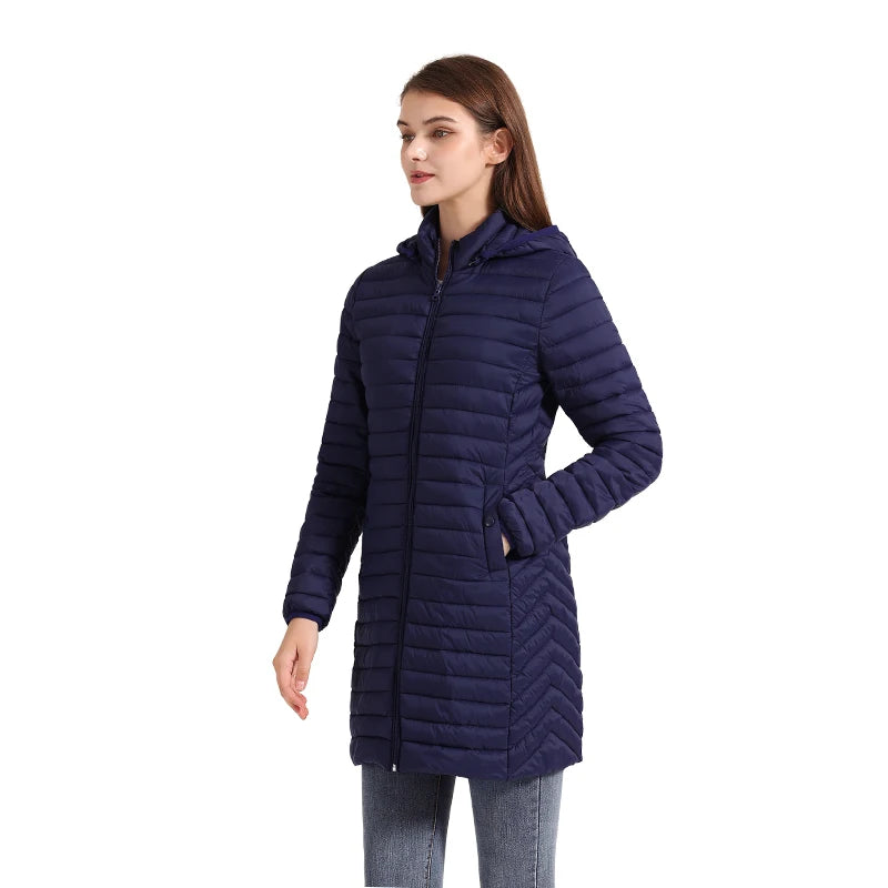 parka feminina longa, casaco feminino impermeável, parka com capuz removível, jaqueta feminina de inverno, parka térmica feminina, casaco corta-vento feminino, parka forrada com pele sintética, parka impermeável e quente, casaco feminino elegante de frio, parka feminina poliéster resistente